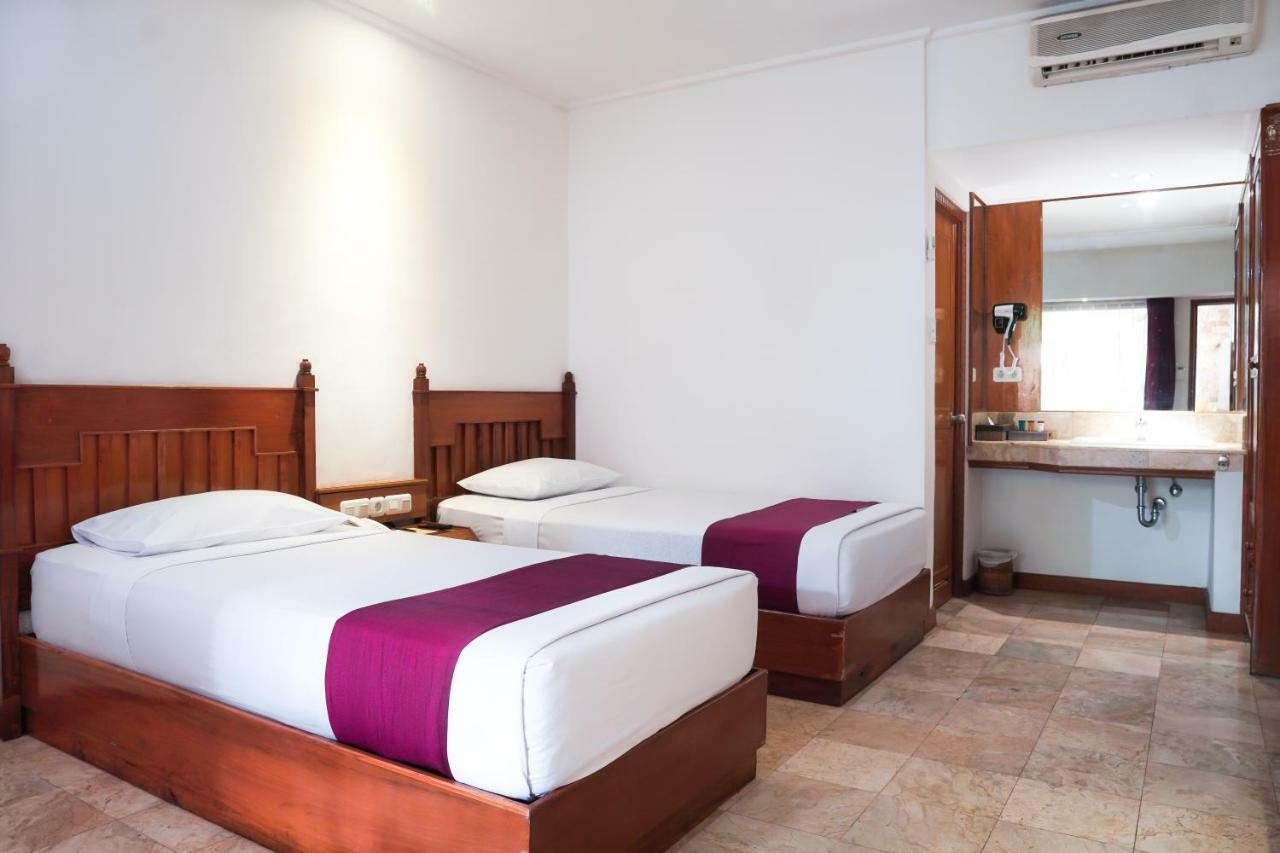 קוטה לומבוק Hotel Bounty Kuta מראה חיצוני תמונה